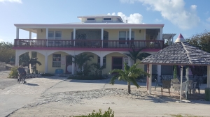 Isles Inn, Staniel Cay