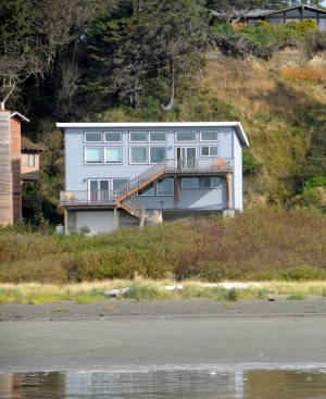 Oceanfront Retreats and Reunions, Up to 24 People + Elevator